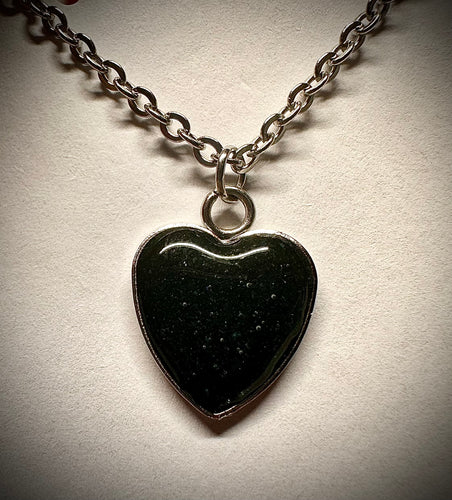 Small heart pendant